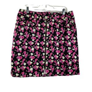 Nicole Miller Women's Short Black Floral Skirt